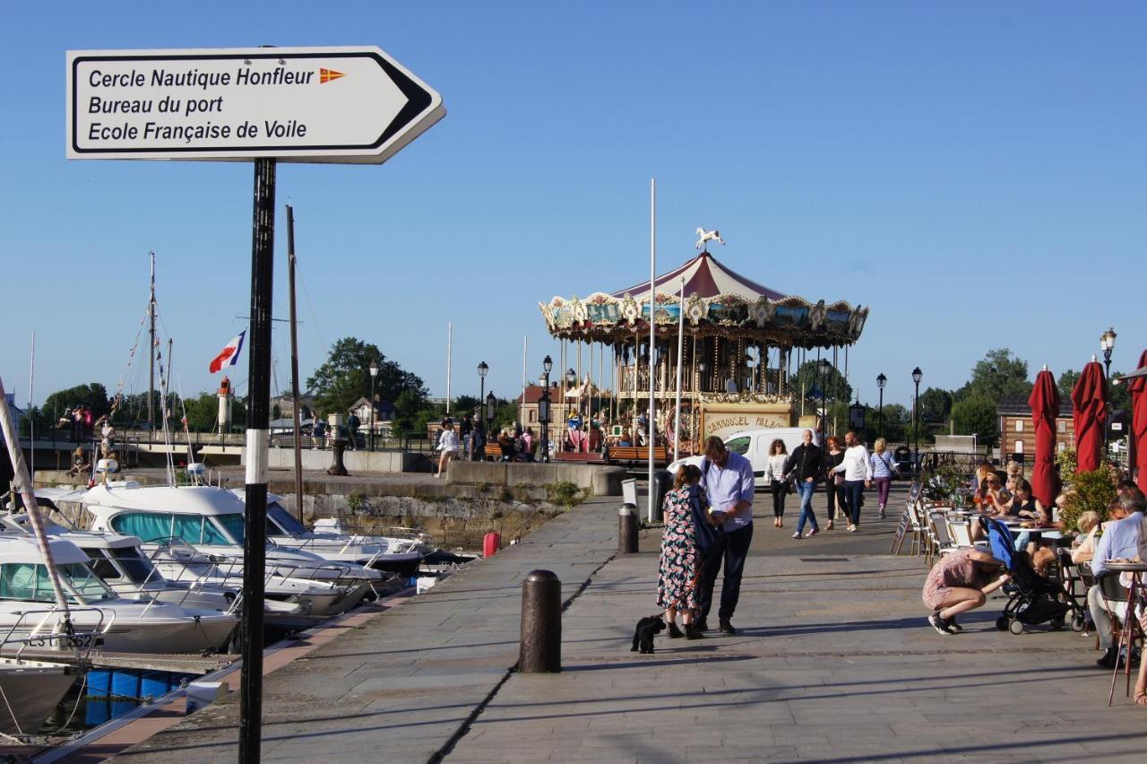 Le Perchoir De St-Antoine - Centre Historique D'Honfleur Avec Vue Sur Le Port, Netflix, Jeux, Vinyles Apartment Екстериор снимка